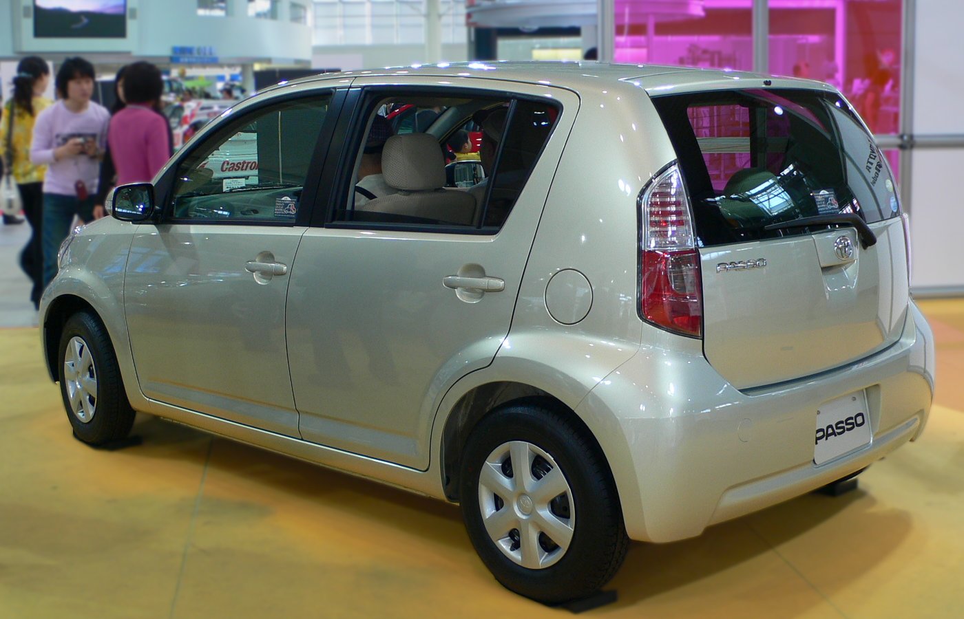 Toyota Passo backside