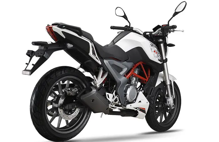 Benelli-TNT-25-Model-Bike